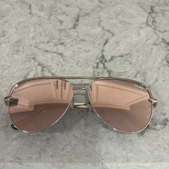 Quay High Key Mini - Picture 2 of 5